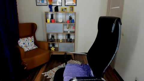 Snapshot of francescacollins chatting on October 20, 2:53 pm Fran online show from October 20, 2:53 pm