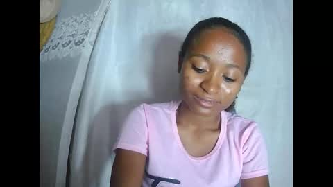 francine925426 online show from December 3, 12:18 pm