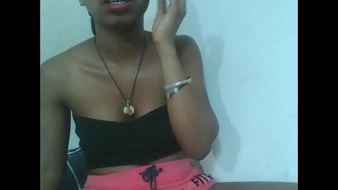 francinealdy online show from October 29, 7:01 am