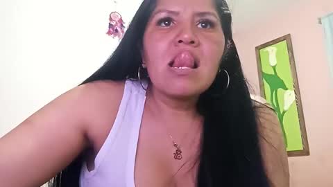 francy froz online show from December 16, 2:57 am