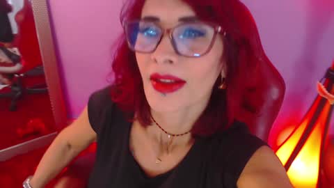 Snapshot of fransheskarossi chatting on January 22, 2:24 pm Fransheska online show from January 22, 2:24 pm