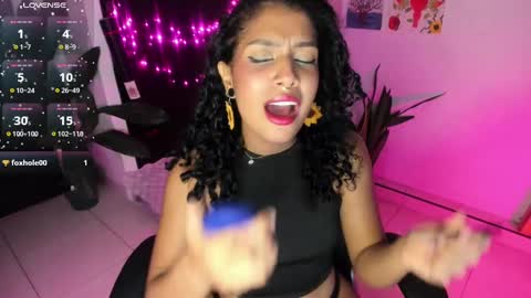 Snapshot of freaky_lia chatting on September 27, 11:23 pm Lia Gomez online show from September 27, 11:23 pm