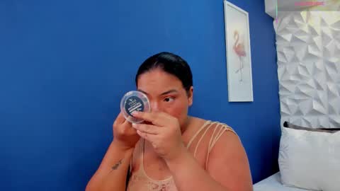 Freya online show from December 2, 12:18 pm