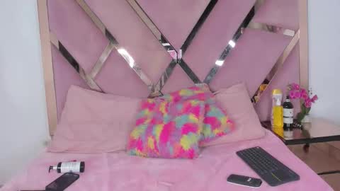 Freyaht online show from February 9, 5:53 am