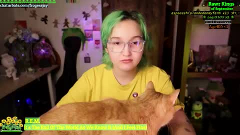 Snapshot of frogessjay chatting on September 20, 1:38 am Jaywise Frogfoot online show from September 20, 1:38 am