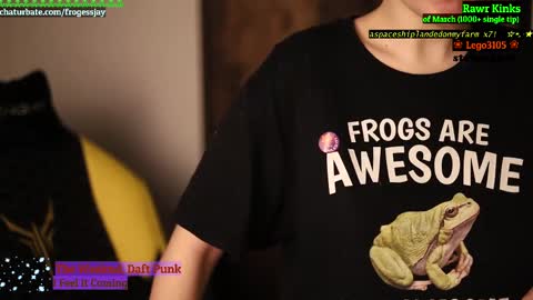 Snapshot of frogessjay chatting on March 5, 8:55 pm Jaywise Frogfoot online show from March 5, 8:55 pm