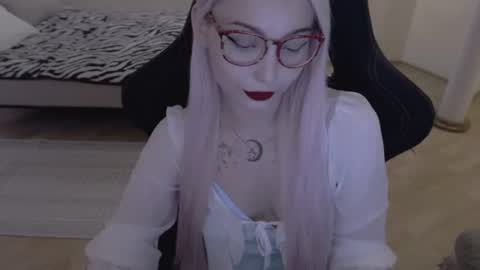 Lilith online show from July 22, 11:55 am
