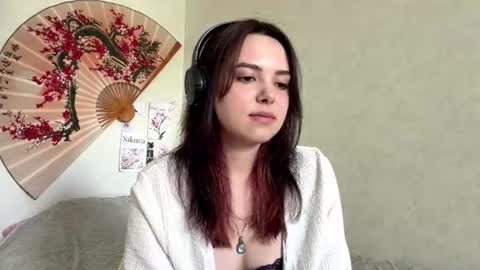 Emily online show from June 29, 7:15 am