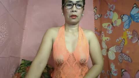 Snapshot of fuckinghairy49 chatting on October 19, 3:58 pm mariposa online show from October 19, 3:58 pm