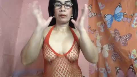 Snapshot of fuckinghairy49 chatting on January 8, 3:07 pm mariposa online show from January 8, 3:07 pm