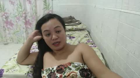 MAE online show from November 22, 2:25 am