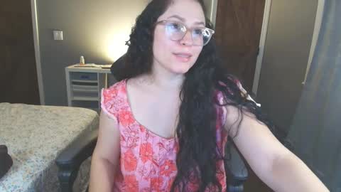 Snapshot of gaaby_ chatting on October 5, 5:23 am gaaby  online show from October 5, 5:23 am