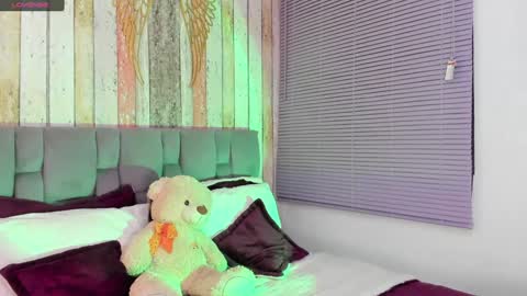 Snapshot of gabi_boom chatting on January 26, 12:37 am Gabriela online show from January 26, 12:37 am