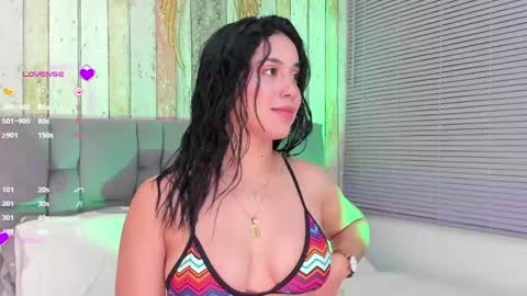 Snapshot of gabi_boom chatting on February 23, 10:38 pm Gabriela online show from February 23, 10:38 pm