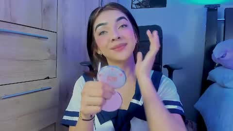 Gabriela Evans MS online show from April 16, 11:07 pm