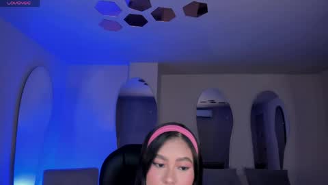 Gabriella Lee online show from June 5, 3:21 am