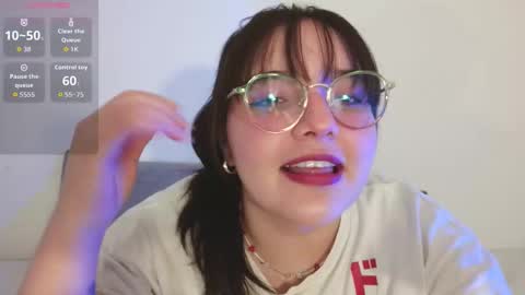 Snapshot of gaby99_ chatting on October 1, 3:11 am Gabyy online show from October 1, 3:11 am