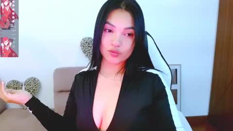 Snapshot of gaby_saikozz chatting on October 8, 5:17 pm My name is Gabriela.. nice to meet you thumbs up please its very important to me online show from October 8, 5:17 pm