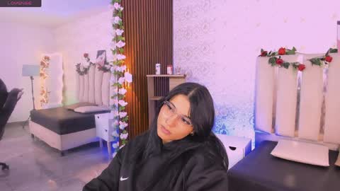 Gaby online show from April 28, 3:32 am