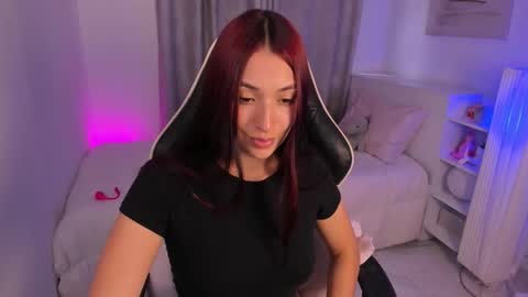 Gabriela online show from March 3, 4:02 pm