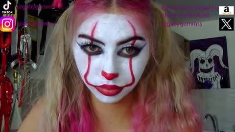 Snapshot of gabygumms chatting on September 26, 2:36 pm gabygumms online show from September 26, 2:36 pm
