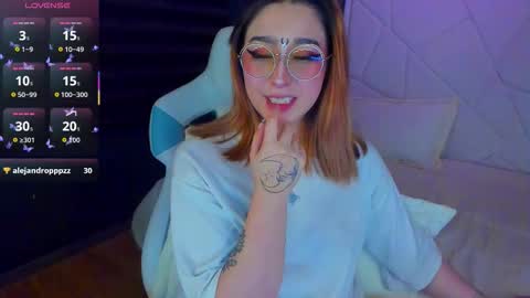 Snapshot of gabyrose9 chatting on September 13, 3:20 pm gabyrose9 online show from September 13, 3:20 pm