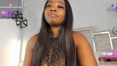 gabyyjones online show from February 12, 11:45 am