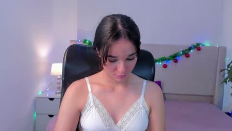 Gayle Tate online show from December 16, 11:55 am