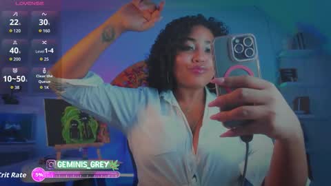 Snapshot of geminis_grey chatting on October 16, 2:03 am Geminis online show from October 16, 2:03 am