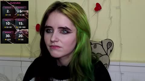 Snapshot of gemmafulwood chatting on October 20, 7:28 pm Ilona online show from October 20, 7:28 pm