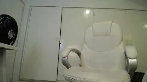 GENESIS online show from January 21, 3:37 am