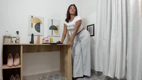Snapshot of genesis_torres chatting on March 8, 5:25 am Genesis online show from March 8, 5:25 am