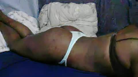 georgeous_kimberly online show from October 18, 6:31 pm