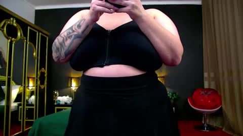 GeorgiaLerox online show from September 14, 1:20 pm