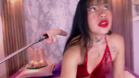 Snapshot of georgina_astor chatting on October 13, 7:49 pm georgina_astor online show from October 13, 7:49 pm