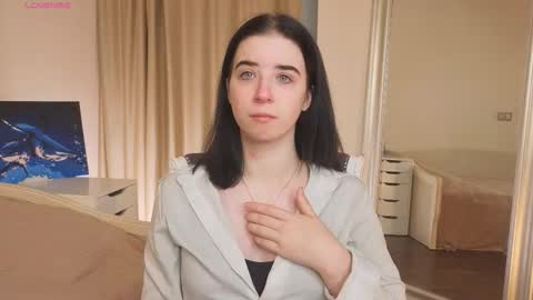 My name is Kelly online show from November 3, 3:10 am