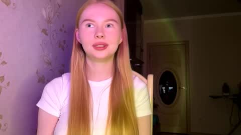 Snapshot of gerishingleton chatting on October 6, 8:24 pm Amelia online show from October 6, 8:24 pm