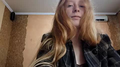 Kate online show from May 16, 4:37 am