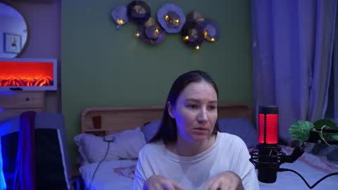 Anna online show from October 23, 2:12 pm