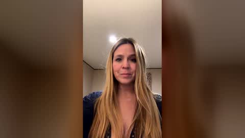 get2thepoin695 online show from December 16, 2:17 am