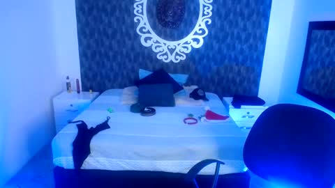 Your Girl  online show from December 5, 4:23 am