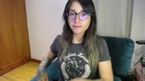 Snapshot of ghostcrimson chatting on September 13, 3:03 am andy online show from September 13, 3:03 am