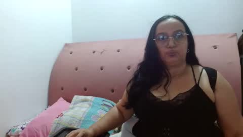 nahomi online show from February 23, 10:48 pm