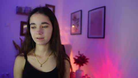 Gia Paige18 online show from November 7, 9:37 am