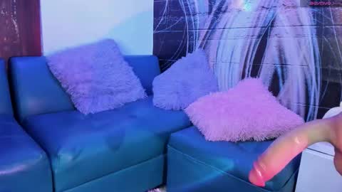 giaa rossi online show from October 17, 2:20 pm