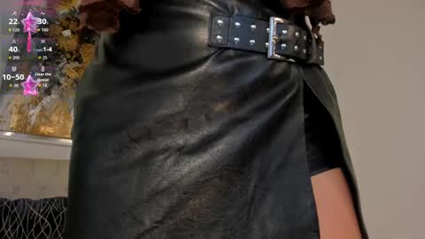 Gia Ferrera online show from November 7, 7:52 pm