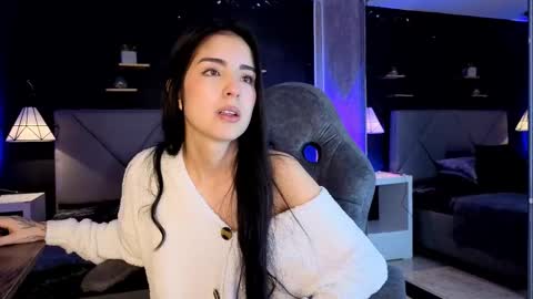 Gia online show from November 30, 7:51 pm