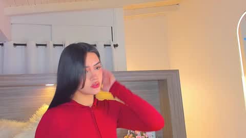 gigi wilden online show from November 24, 2:19 pm