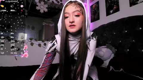 Gisel online show from December 12, 10:42 pm