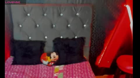 Gisel online show from December 2, 12:28 pm